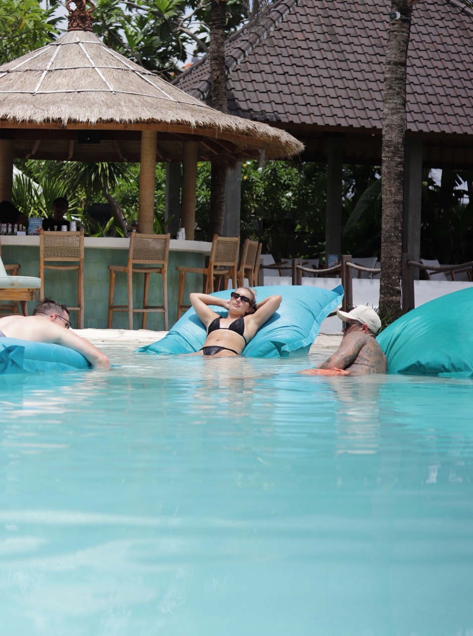 25m Lap Pool & Sun Lounge