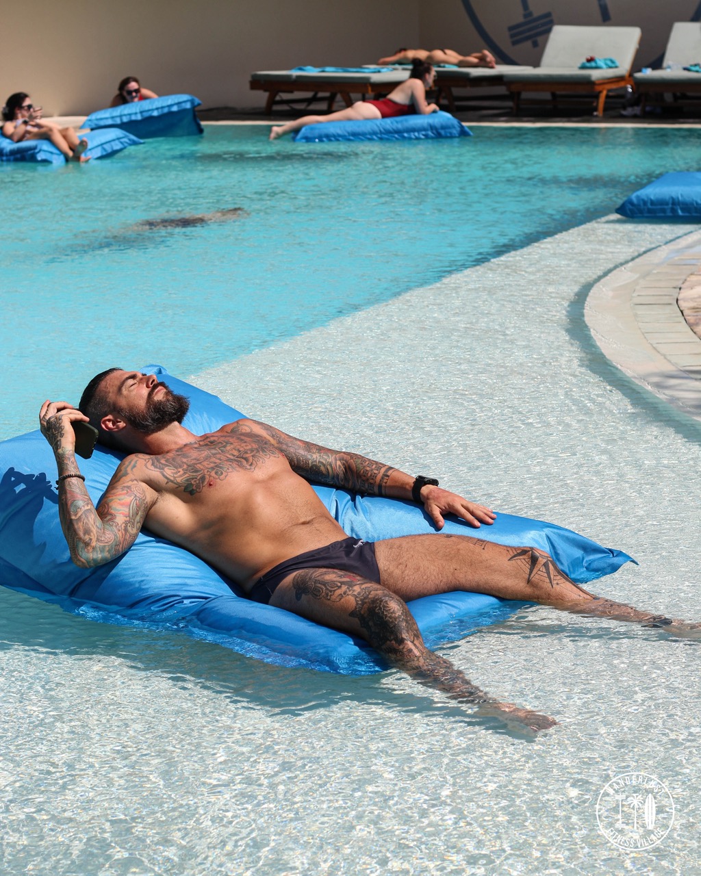 25m Lap Pool & Sun Lounge
