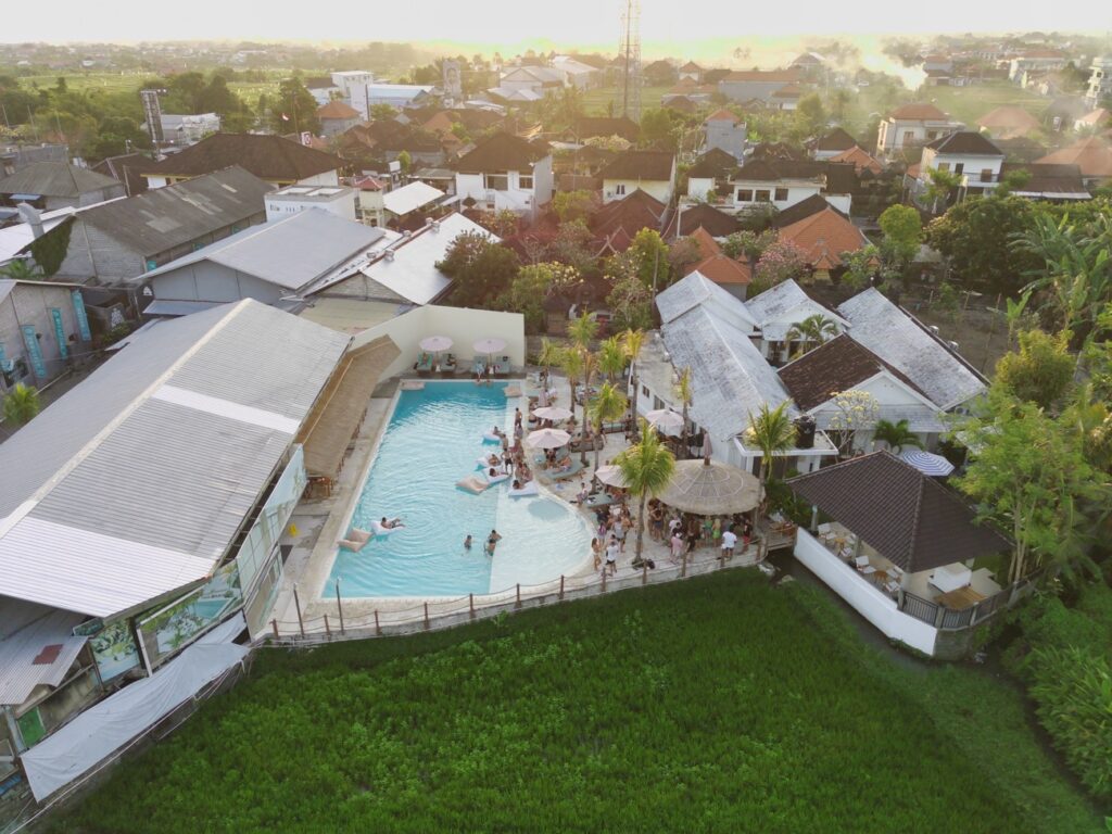 25m Swimming Pool